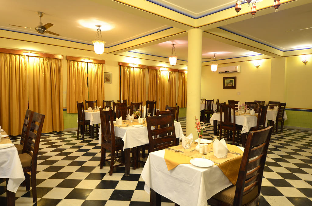 Restaurant Koolwal Kothi