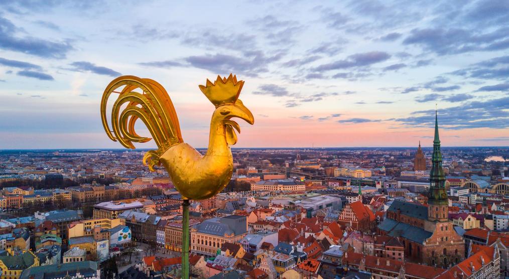 Aussicht über die Dächer von Riga, Lettland Reisen