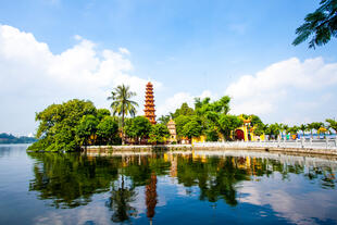 Ngoc-Son Tempel auf einer Insel im Horn-Kiem-See in Hanoi 