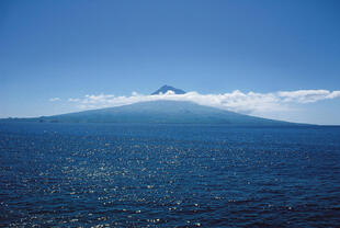 Blick auf die Insel Pico 