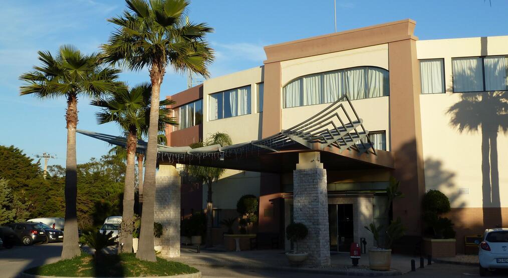 Aussenansicht Hotel Baia Grande