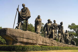 Mahatma Gandhi Statue