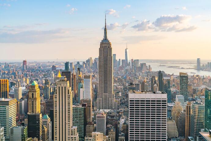 Blick auf die Skyline von New York City auf einer USA Rundreise