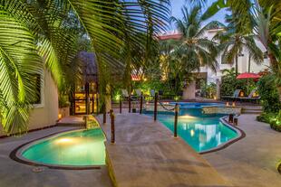 Pool (2)