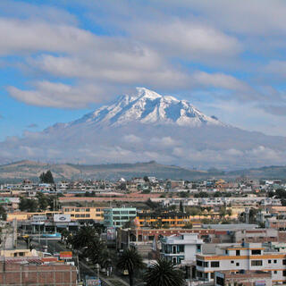Riobamba am Fuße des Nevada Chimborazo