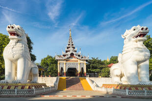Mandalay Hill Pagode