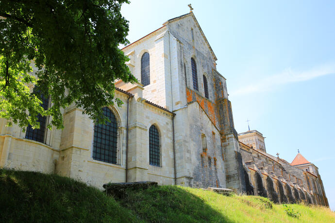 Die mittelalterliche Basilika Sainte-Marie-Madeleine in Vezelay
