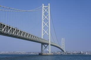 Akashi-Kaikyō-Brücke
