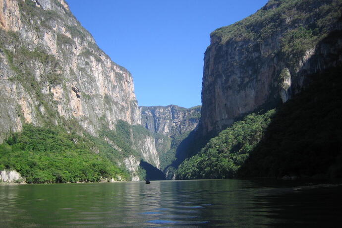 Sumidero Canyon, Einfahrt in den Canyon
