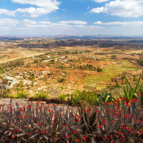 Blick Richtung Antananarivo von Abohimanga