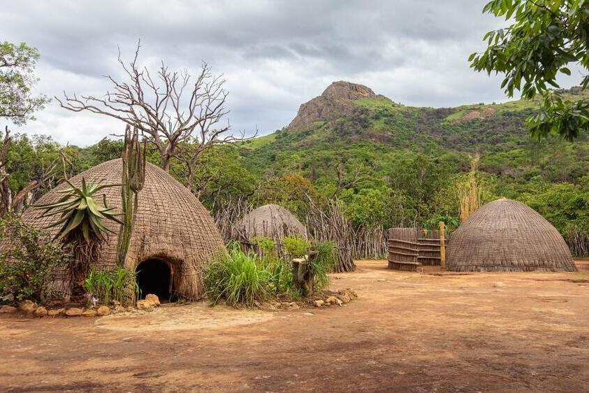 Mantenga Cultural Village