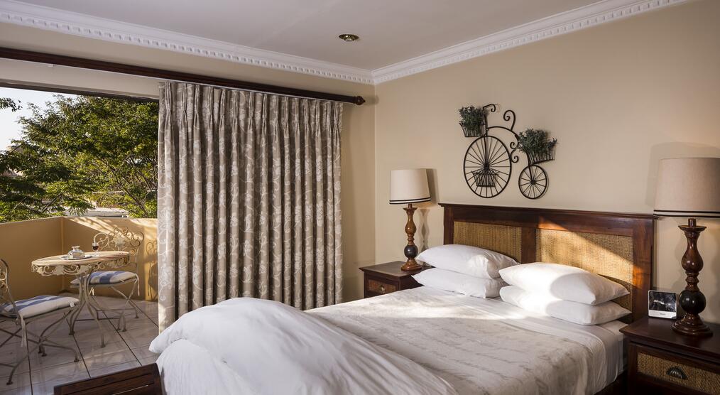 Executive Suite 2