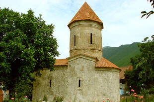 Bergdorf Kish mit Museumskirche