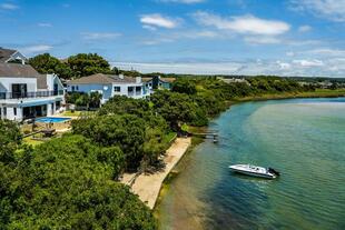Kromrivier Bank Oyster Bay