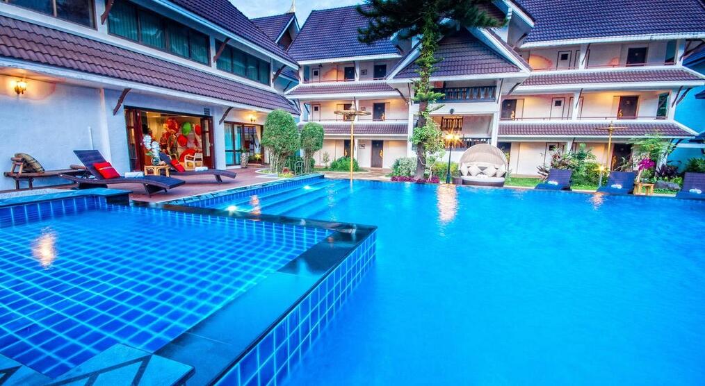 Poolbereich