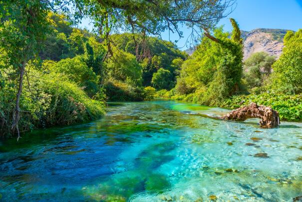 Sarande See in Albanien