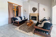 Lounge mit Feuerstelle