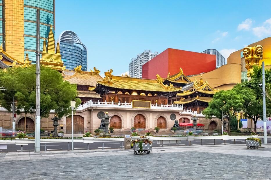 Eingangstor des Jing an Tempel