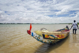 Traditionelles senegalisches Boot