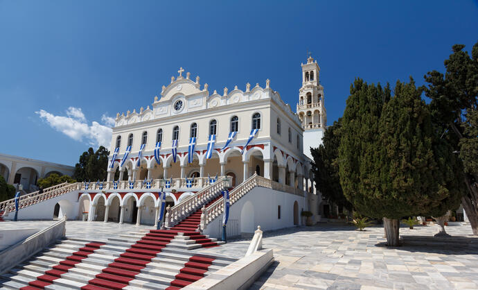 Die Kirche der Jungfrau Maria auf Tinos