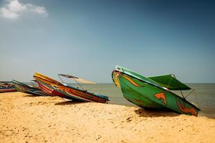 Boote am Strand von Negombo