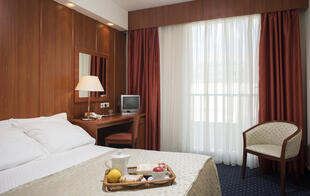 Hotelzimmer Gartenseite