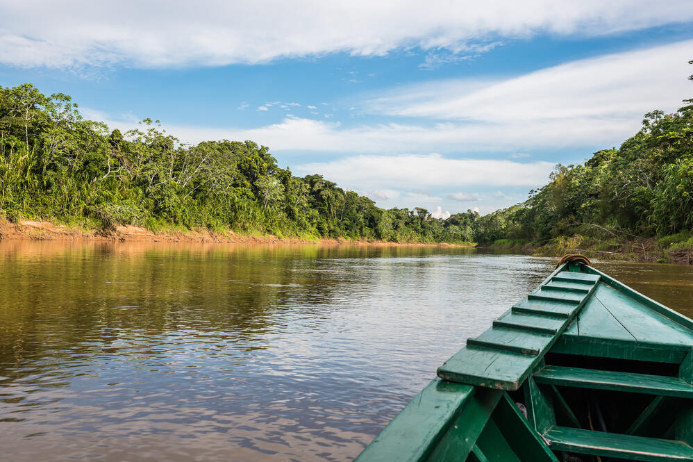 Schiff auf dem Fluss Madre de Dios