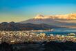 Blick auf den Mount Fuji und Shizuoka Stadt