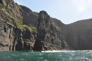 Die Cliffs of Moher vom Meer