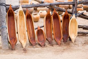Holzschnitzlermarkt in Okahandja, Namibia