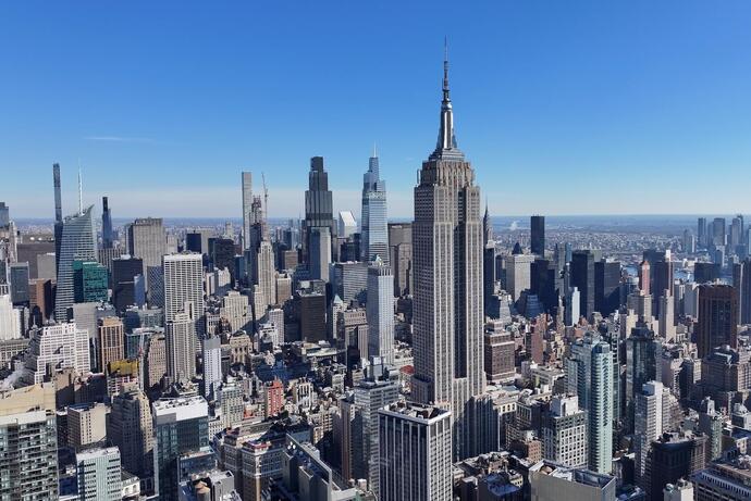 Blick auf die Skyline von New York City in den USA