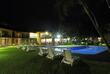 Hotel bei Nacht