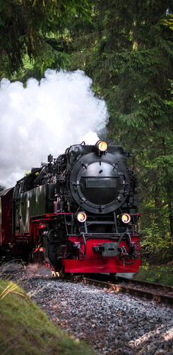 Historische Dampflokomotive im Harz
