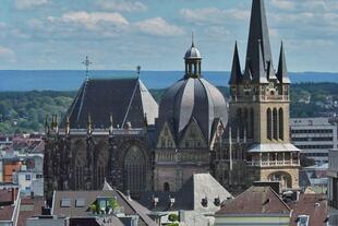 Dom Aussenansicht