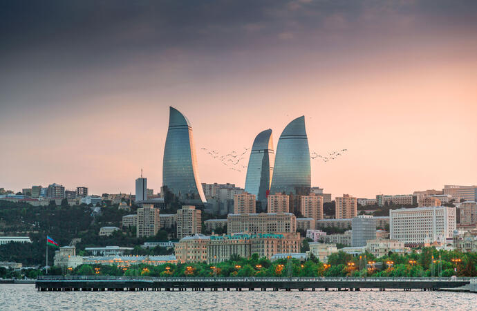 Sonnenuntergang über Baku