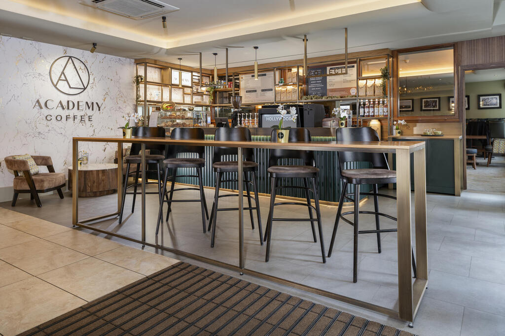 Cafe