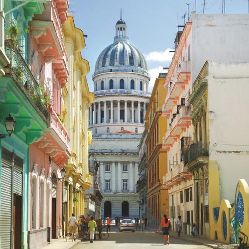 Schöne koloniale Häuser in Havanna