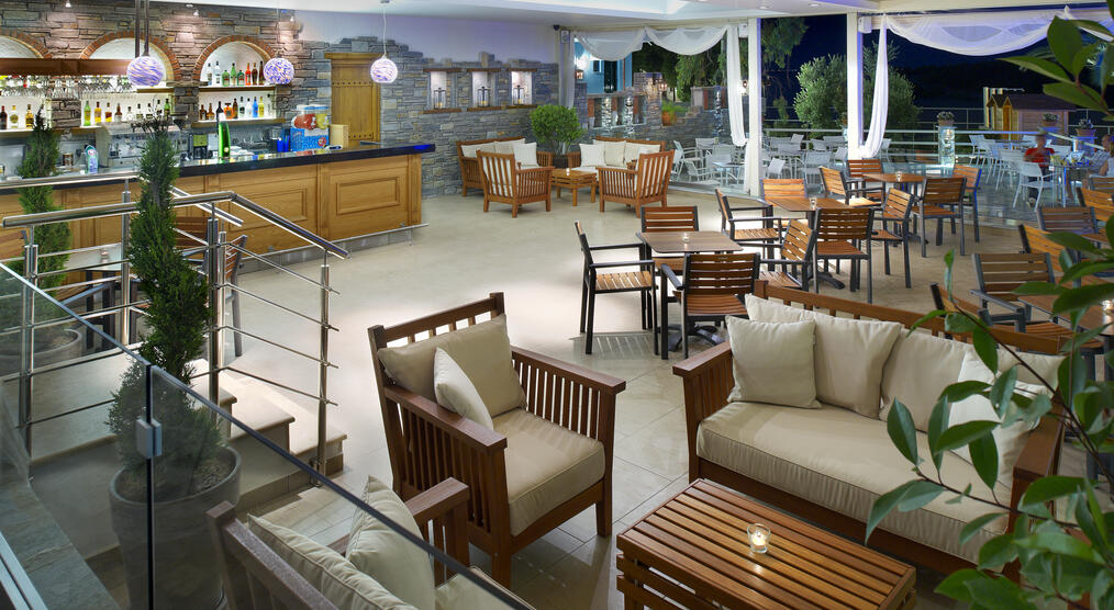 Poolbar
