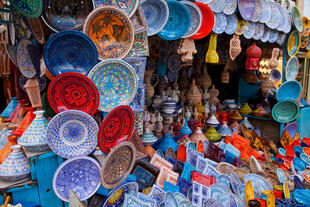 Keramikstand in der Medina von Kairouan