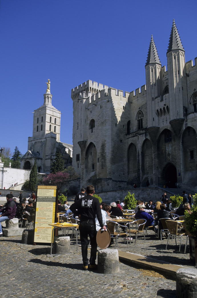 Der Papstpalast in Avignon
