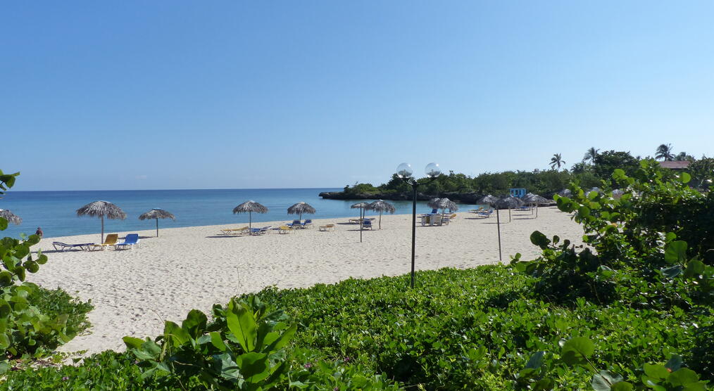 Playa Blanca vorm Strandresort Don Lino