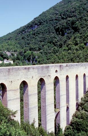 Ponte delle Torri in Spoleto 
