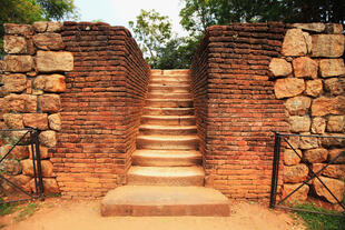 Eingangstreppen zum Sigiriya Rock
