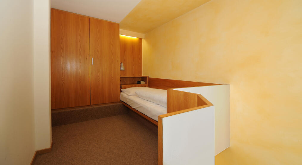 Zimmer im Kloster Neustift