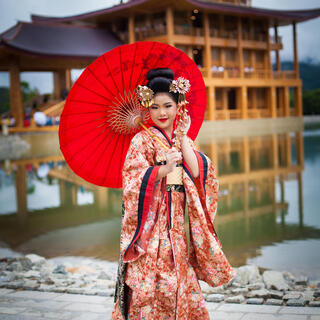 Maiko Geisha