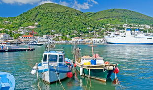 Hafen von Ischia