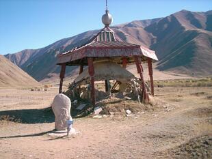 Grab des kirgisischen Heldes Kojomkul
