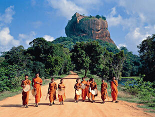 Junge Mönche in Sigiriya