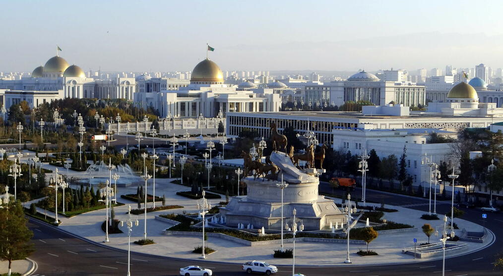 Skyline Aschgabat Turkmenistan Sehenswürdigkeiten