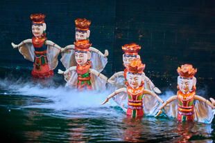 Traditionelle vietnamesische Wasserpuppen